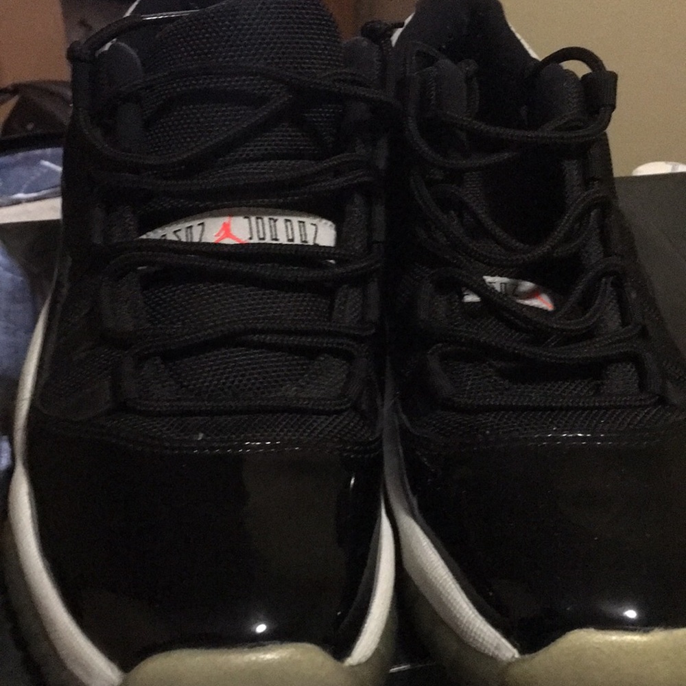 Air Jordan Boys size 6.5